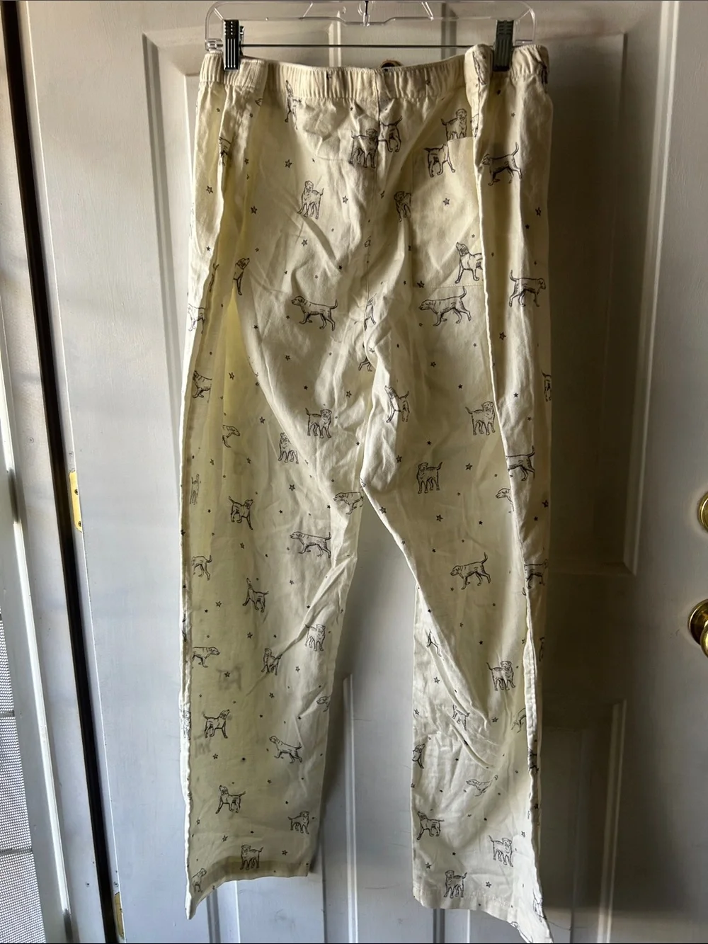 NWT Eddie Bauer cream colored cotton flannel pajama bottoms with black Dog Print